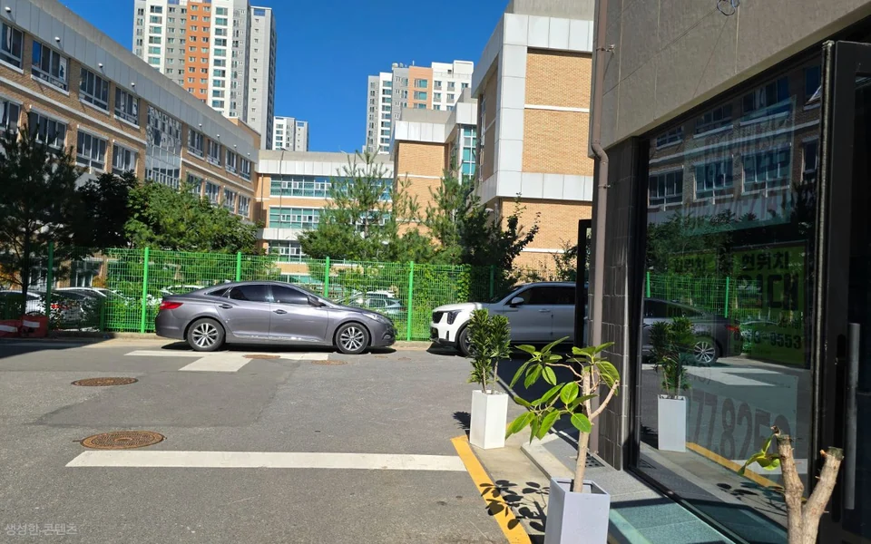 청주시 흥덕구 송절동 송절동 내곡초 인근 1층 약 11평 코너 상가