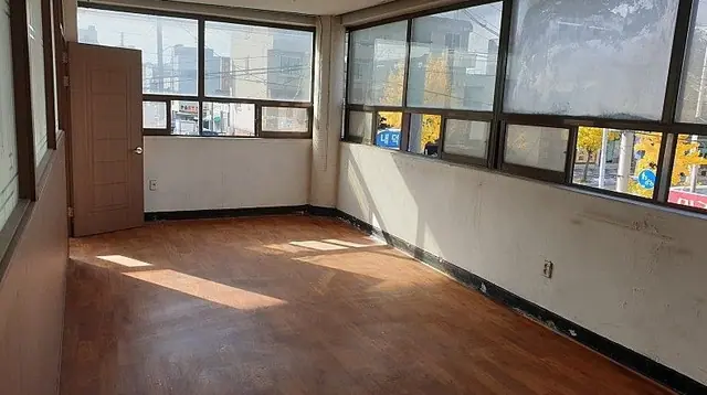 청주시 청원구 내덕동 내덕동 2층 단독 약 29평 분리형 사무실