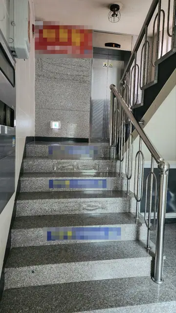 청주시 흥덕구 봉명동 봉명동 먹자골목 약 53평 2층 전체 상가