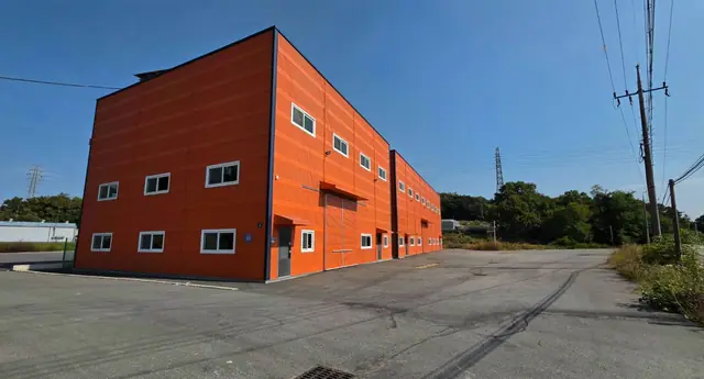진천군 진천읍 송두리 송두리 약 227평·제조업소와 표구점 2개동