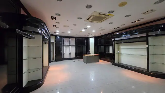청주시 흥덕구 봉명동 봉명동 파비뇽 1층 약 18평 소형 사무실