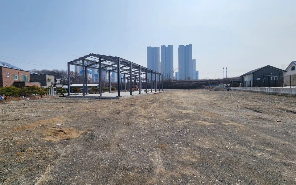 청주시 흥덕구 원평동 원평동 약 91평·넓은 마당 신축 중 제조업소