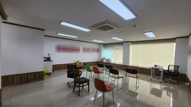 청주시 청원구 내덕동 내덕동 약 18평 인테리어 사무실