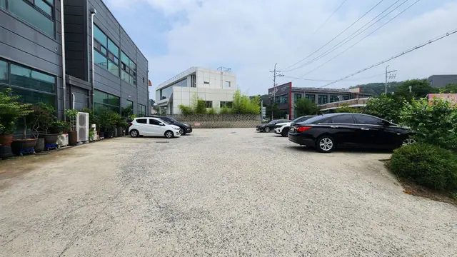 청주시 흥덕구 가경동 가경동 죽림·석곡사거리 사이 약 34평 사무실