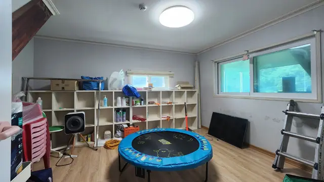 청주시 상당구 가덕면 금거리 가덕면 조망·다락과 파고라 있는 전원주택