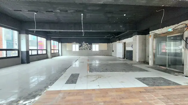 청주시 흥덕구 봉명동 봉명동 먹자골목 약 53평 2층 전체 상가