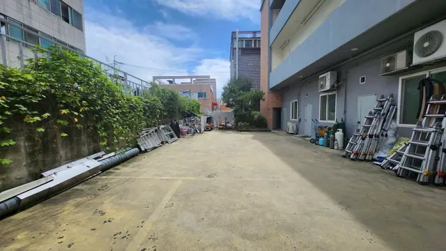 청주시 흥덕구 봉명동 봉명동 전용 화장실 있는 약 20평 1층 상가