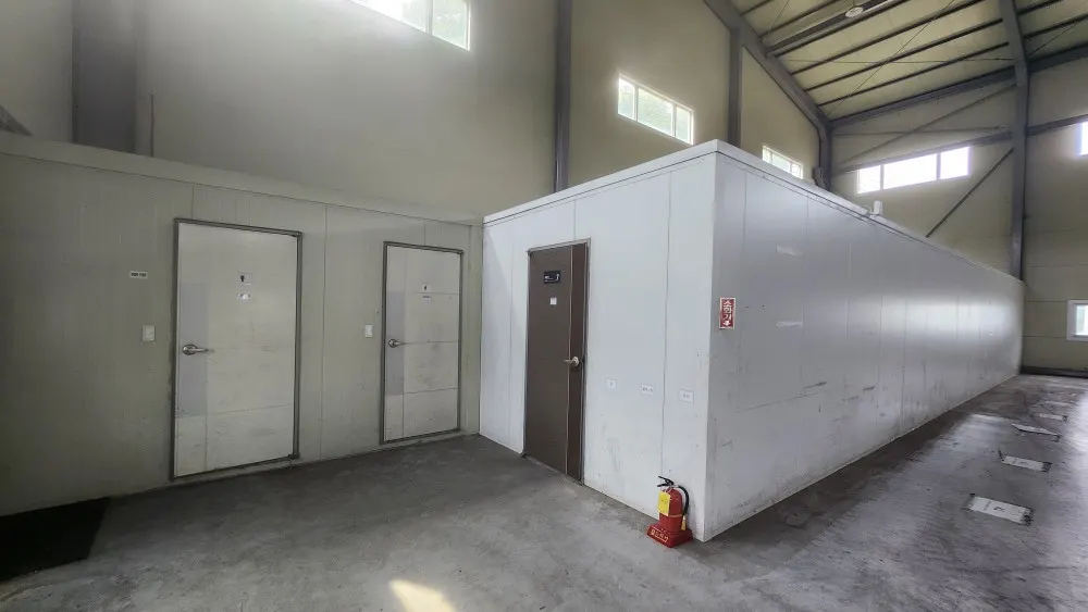 청주시 서원구 남이면 척북리 척북리 약 213평·높이 11.57m 공장