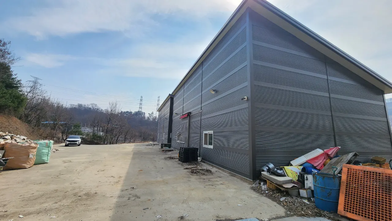 청주시 서원구 남이면 척산리 척산리 약 55평·2차선 접한 창고형 공간